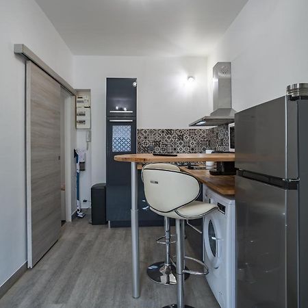 Studio Du Palais - Terrasse- Hypercentre Apartment Troyes Luaran gambar