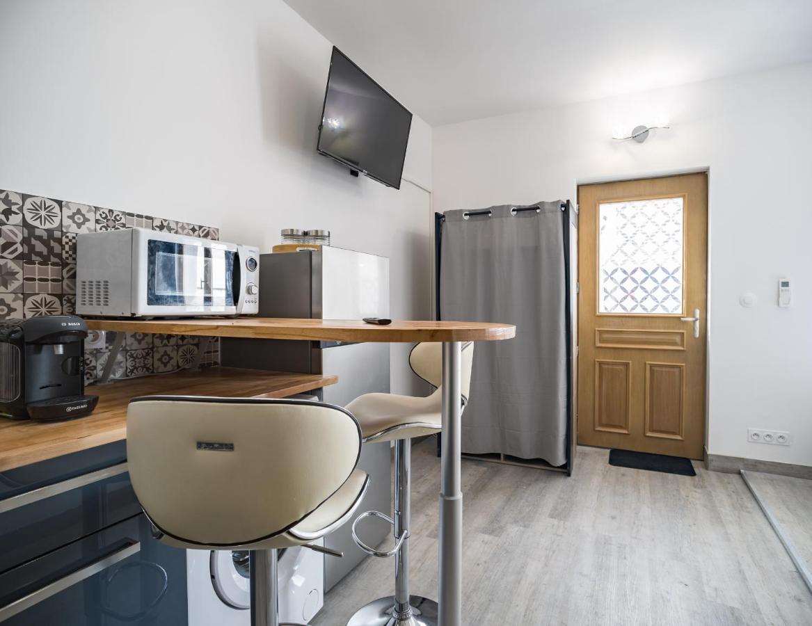 Studio Du Palais - Terrasse- Hypercentre Apartment Troyes Luaran gambar
